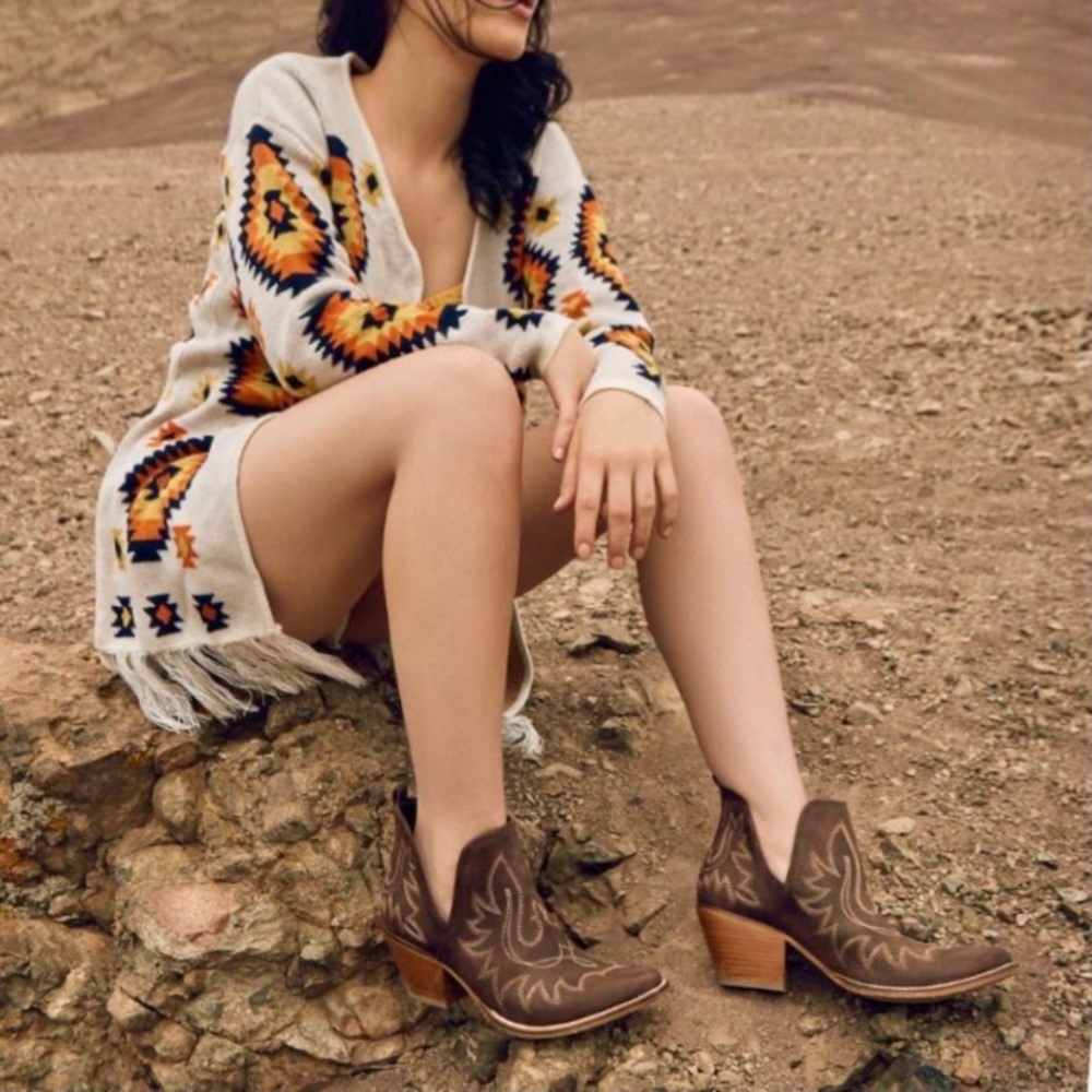 Myra Boots